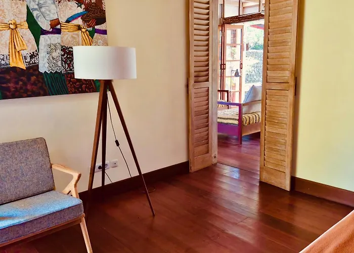 Tropical 2 Bedrooms In Penestanan *